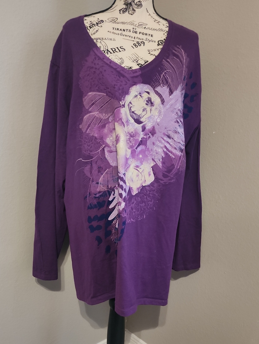 Women's Just My Size Purple Floral Graphic V-Neck Long Sleeve Top Plus Size 5X